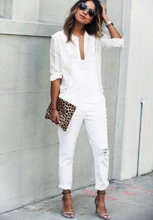 白なのに細く見える!? 流行のホワイトコーデを美しく着こなす方法