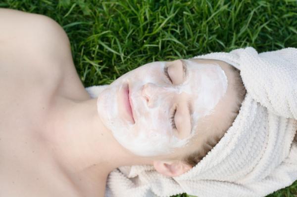 安価に贅沢パック！乾燥・美白ケアには牛乳やフルーツの手作りパックが最高！