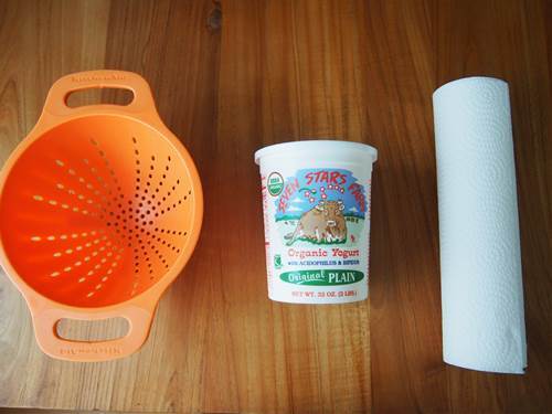 【美容効果バツグン！】ふつうのヨーグルトがギリシャヨーグルトに変身！簡単レシピとは？