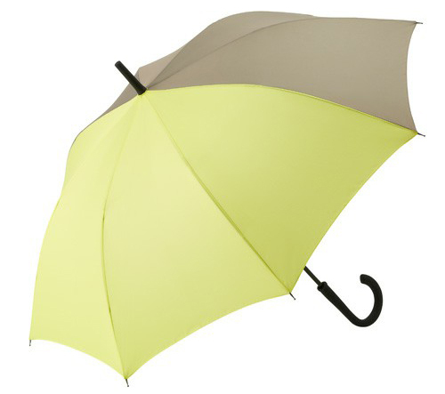 大人女子は雨の日もオシャレに！美シンプルな傘ブランド3選