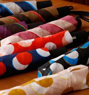 大人女子は雨の日もオシャレに！美シンプルな傘ブランド3選