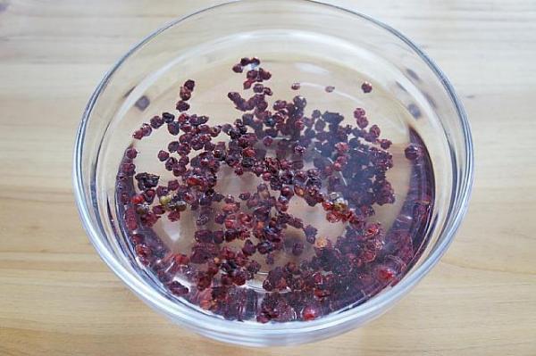 飲むだけで美肌に!? 韓国美人が愛飲する「オミジャ茶」で夏のキレイを磨こう！