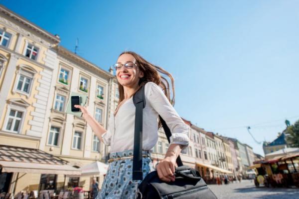 【私、笑われてる…!?】夏にやりがちな「痛い女ファッション」３選