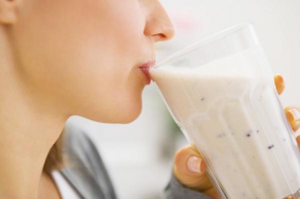 セレブ美女の「朝スムージー習慣」をマネするには？どんどんキレイになる簡単レシピ6選