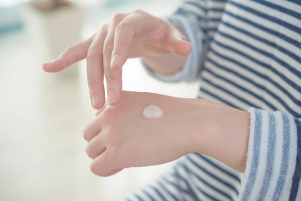 【乳液アレンジがすごい！】肌に優しい「乳液ファンデ」「乳液クレンジング」って？