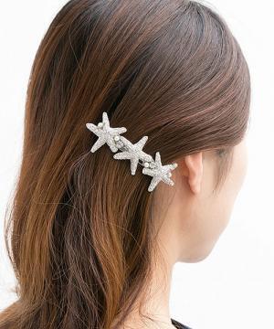 夏にピッタリ！大人っぽく可愛くなる「バレッタ」のヘアアレンジ法