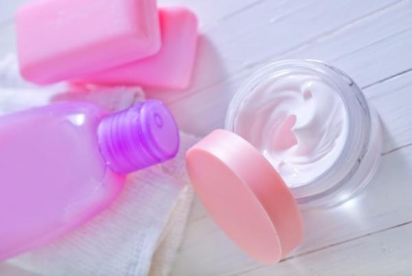 梨花さんの「洗わない洗顔法」って？トラブルのない健やかな肌に！