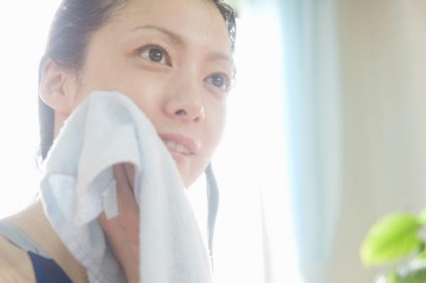 梨花さんの「洗わない洗顔法」って？トラブルのない健やかな肌に！