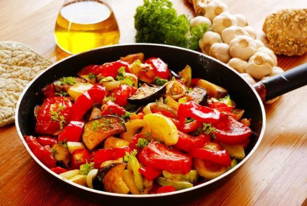 「太りやすい」「痩せやすい」サラダが判明！ダイエッターが注意したいサラダの選び方とは？