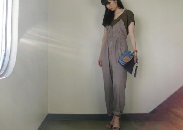 990円のカーキTシャツをプロが着回してみた！今夏おすすめコーデ4選