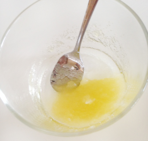 夏のお悩み「かかとのガサガサ」がつるつるに！調味料でつくる簡単レシピ