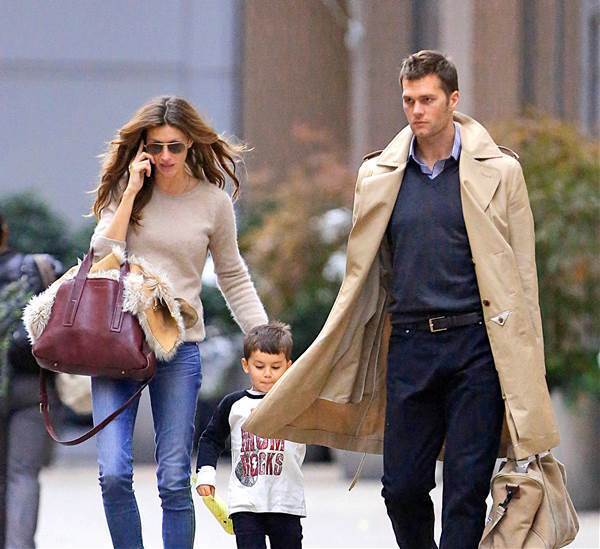 さあ観よう！ジャネット・ジャクソンのポロリや、口パク・ビヨンセ。～初心者女史だからこそ楽しめる、米最大イベント“スーパーボウル”のススメ～