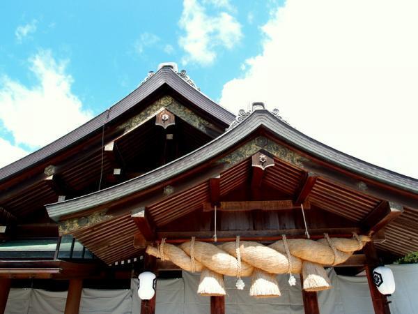 11月は出雲大社の縁結びパワーがすごい！恋愛運を高めるには？