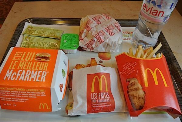 フランスのマクドナルドに潜入取材！ダブルチーズバーガーセットは●千円!?　～アートなインテリアが素敵なTVでなかなか見られないフランスのマック！～