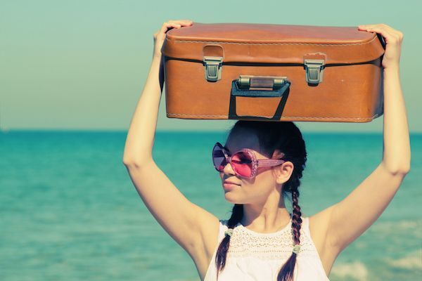 旅行カバンの中身はこれ！年末旅行する女子が使える荷造りアイデア