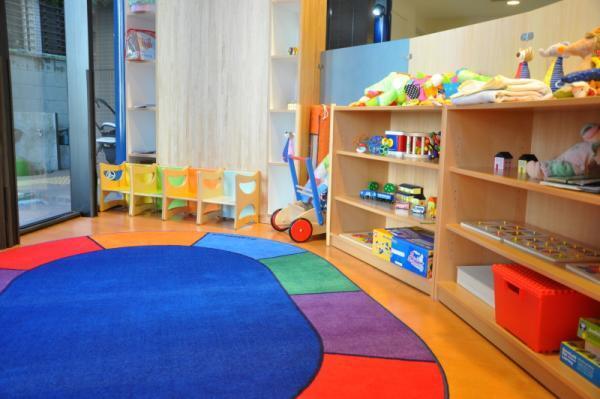 仕事も子育ても諦めないやり方あり！