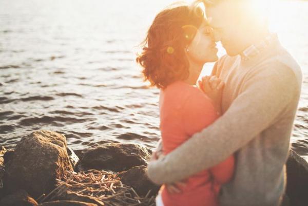 夫婦の距離を縮めたいなら「●●を通した感動の共有」を！