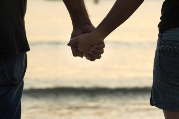 「忙しい」と恋人にフラれました。どうしたら復縁できますか？【瞳子先生の人生相談】第48回