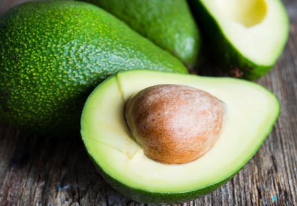 前菜からデザートまで！美容成分たっぷりのアボガドコース料理のつくり方