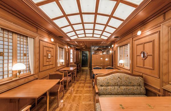 【息を飲むほど美しい】今度の週末はささっと九州へ！美味しすぎる列車の旅を