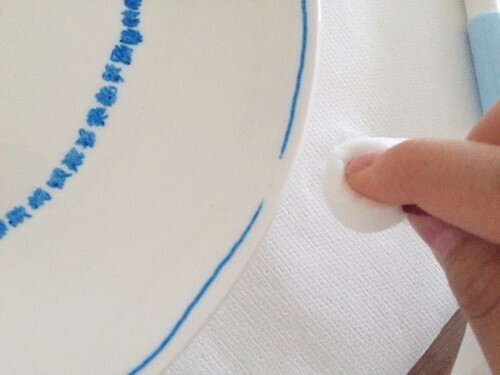 【ゆるゆる感が可愛い】ブランド柄をお絵かきして「手作りブランド食器」を100円で作ってみた！