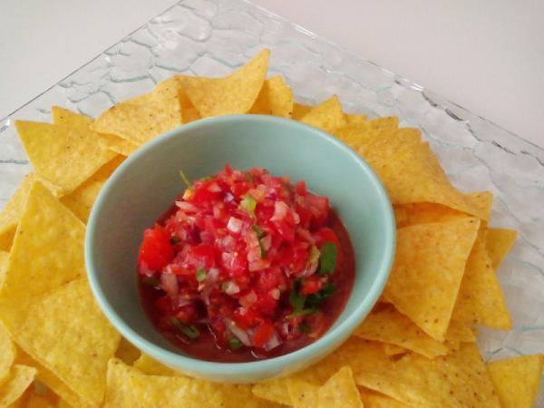 【疲れた夜には】ビールがすすむ「野菜ディップ」の簡単ダイエットディナー