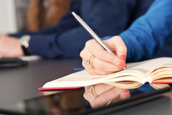 未経験の業界へのキャリアチェンジだって怖くない！今、持つべきスキルとは？