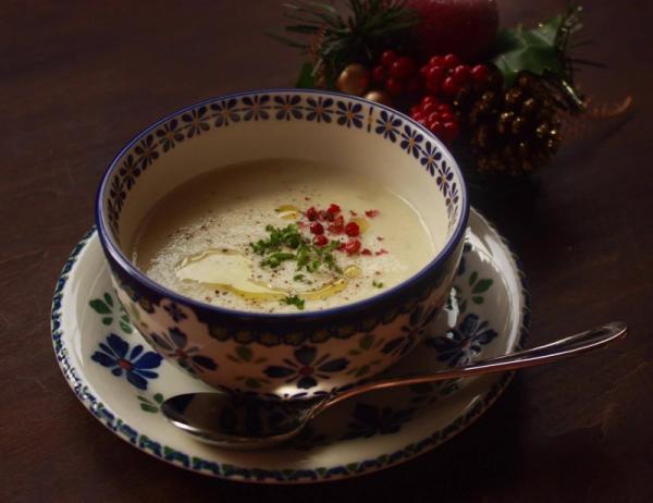 美腸・ダイエットに◎！もち麦と長芋のトロトロポタージュスープ