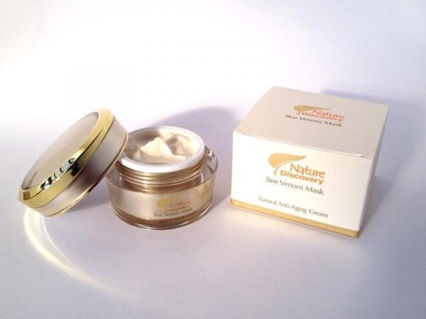 効果はボトックス以上!?海外セレブもハマるミツバチの毒素を使った美容ケア
