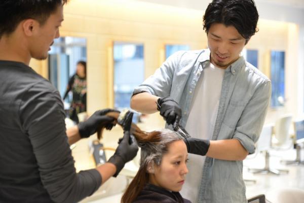 2017年トレンドはこれっ！好感度UP【大人モテヘアカラー】って？