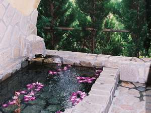 大人旅歓迎！海外に行かなくても味わえる【異国情緒の宿】3選