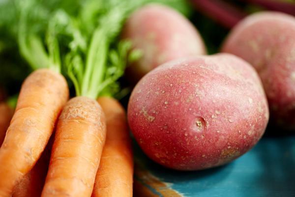 フランス人女性も愛飲中！話題の【美容スープ】レシピとは？