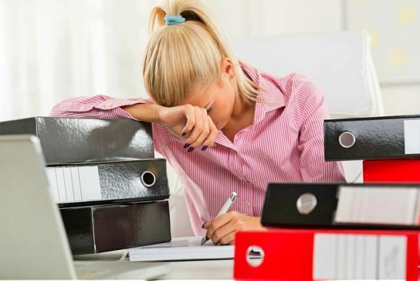 「仕事を休むのが怖い」・・・上手に休めないことで起こる悪循環とは？