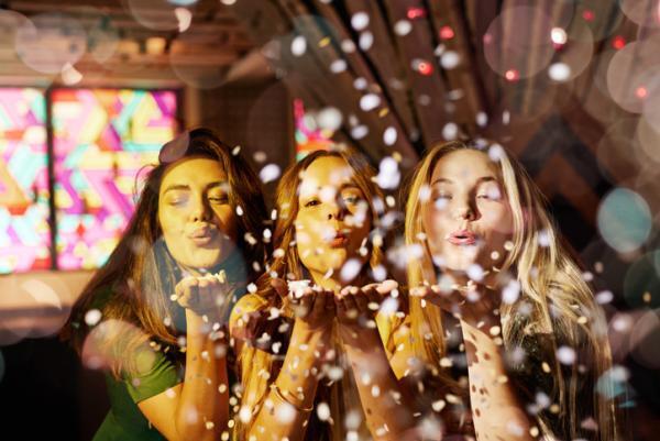 女子だけ…!? 海外セレブに大流行中の男子禁制バレンタインとは？