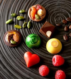 女子だけ…!? 海外セレブに大流行中の男子禁制バレンタインとは？