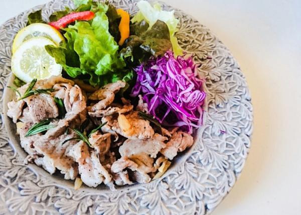 いつの間にかできちゃった！豚肉を使った【2stepレシピ】とは？