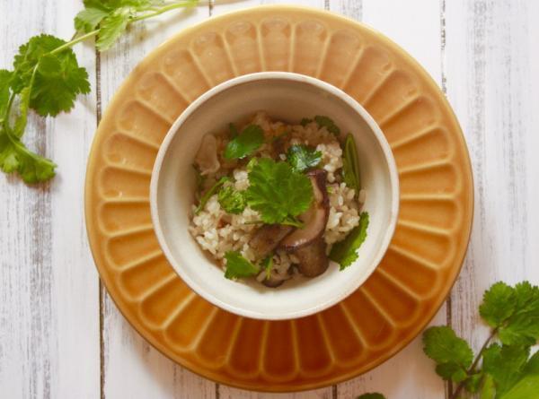 便秘解消！女性が喜ぶ【パクチーのデトックス炊き込みご飯】レシピ