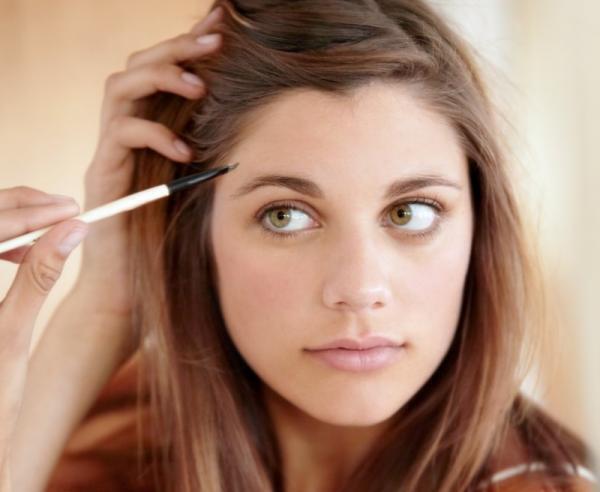 たかが眉、されど眉　トレンド眉を手に入れて人生をハッピーに