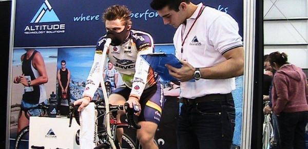 忙しい30代女子必見！ 短期で効率よく痩せる〇〇トレーニングとは？