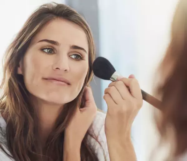 資生堂ヘアメーキャップアーティスト直伝「ズラしメイク」でカラーメイクはもっと楽しくなる！