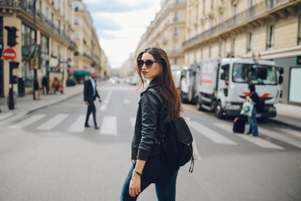 日本人とは違う フランス女性が大切にしている オシャレ の考え方 17年6月22日 ウーマンエキサイト 3 4 日本人とは違う フランス女性が大切にしている オシャレ の考え方 17年6月22日 ウーマンエキサイト 3 4