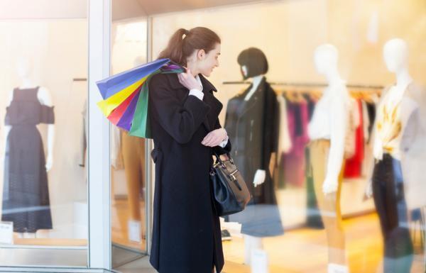 日本人とは違う!? フランス女性が大切にしている「オシャレ」の考え方