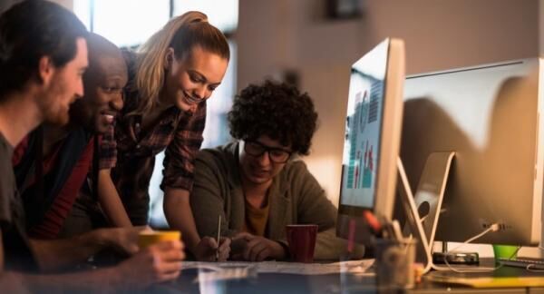 お金じゃ幸せになれない 人生の幸福度に最も影響を与える とは 2017年7月5日 ウーマンエキサイト 1 3