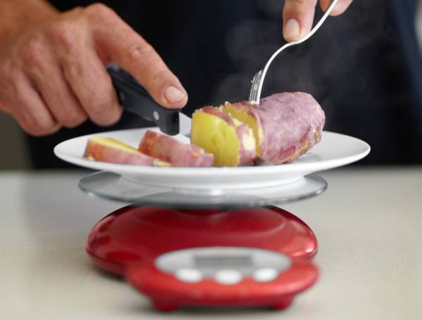 炭水化物なのに痩せる!? さつまいもでキレイにダイエットができるワケ