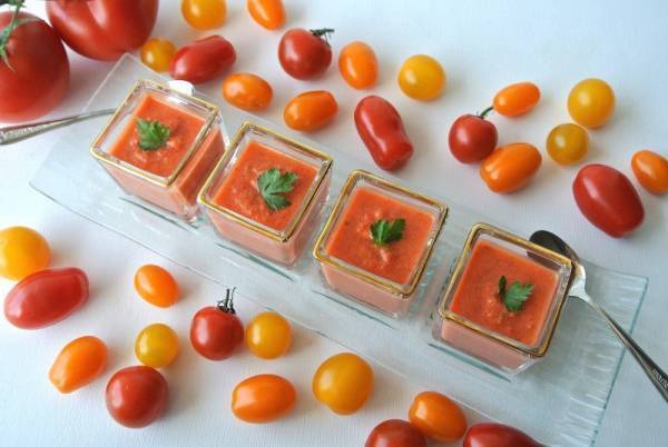 まるで「飲むサラダ」♡ミキサーだけで作れる美容効果たっぷりスープとは？