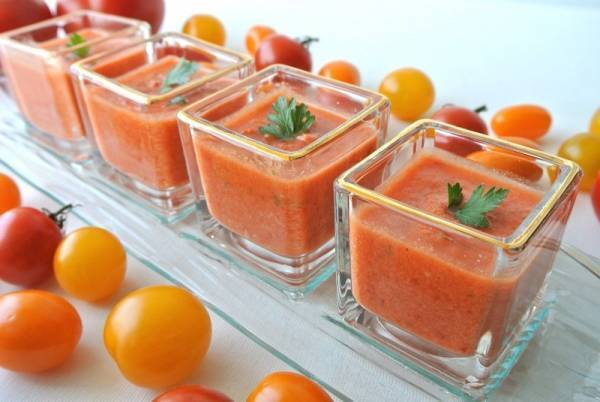 まるで「飲むサラダ」♡ミキサーだけで作れる美容効果たっぷりスープとは？