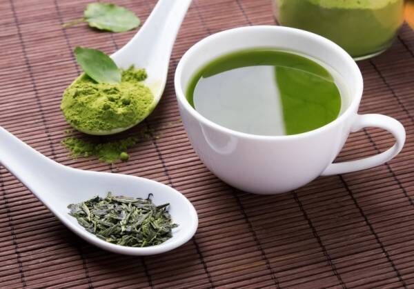 【飲まなきゃ損】うれしい美容パワーがたっぷり！緑茶の驚くべき効果とは？