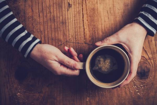 体の不調を優しくケア。薬に頼らないドイツ流「ナチュラルPMS対策」