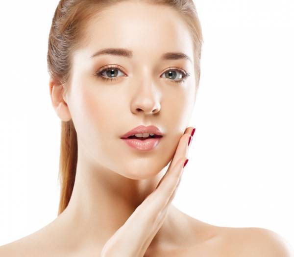 季節の変わり目の美肌対策！肌トラブルを救うアヤナスの実力を体験レポ！