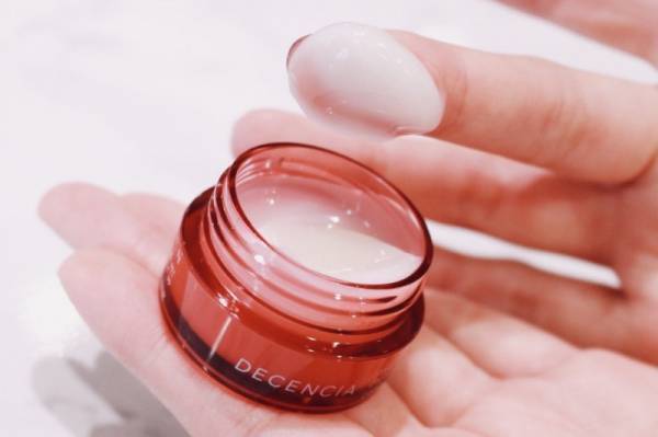 季節の変わり目の美肌対策！肌トラブルを救うアヤナスの実力を体験レポ！